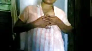 பச்சை குத்தப்பட்ட ஸ்லட்டாண்ட்ரா
