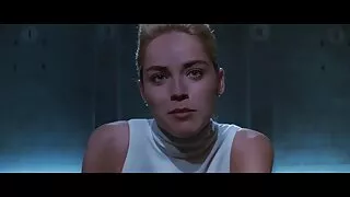 கறுப்பர்கள் தங்கள் கழுதைகள் fucked மற்றும் சிறிய பிச் Evi காதல் fucked